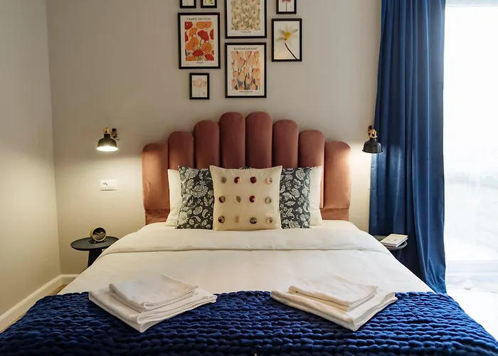 Petite Maison Sur Le Boulevard * Бухарест